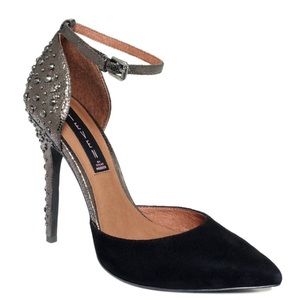 Elegant Black and Gray Stiletto Heels